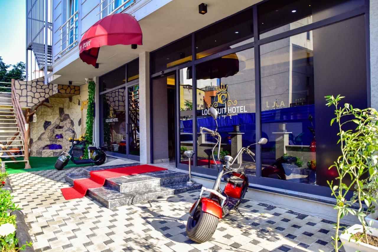 Loca Suit Life Airport Hotel Истанбул Екстериор снимка