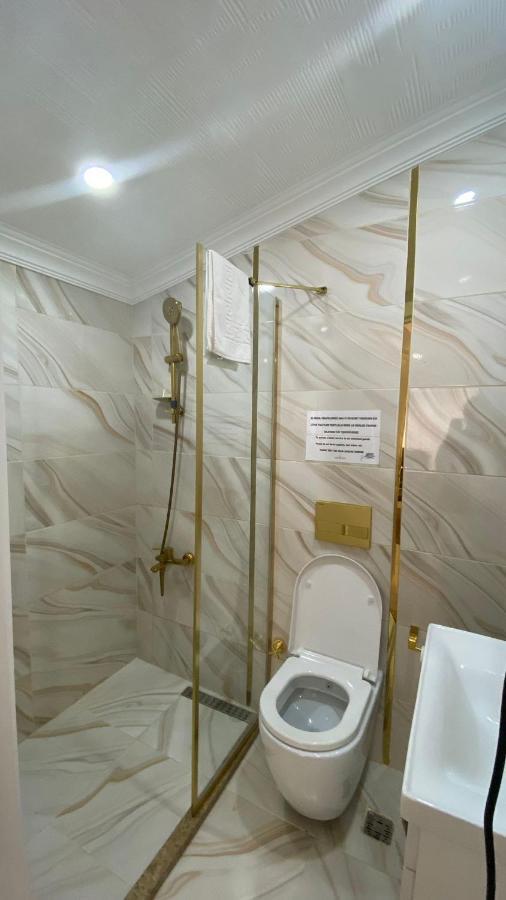 Loca Suit Life Airport Hotel Истанбул Екстериор снимка
